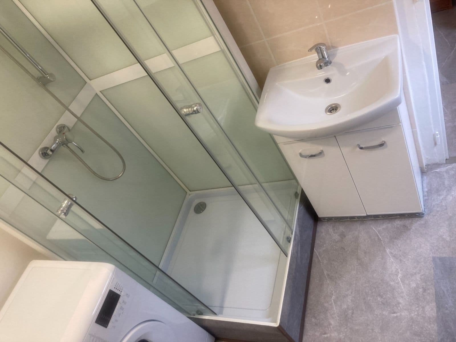 Prodej bytu 2+1 50 m², L. M. Pařízka, České Budějovice, Jihočeský kraj Prodej bytu 2+1 50 m², L. M. Pařízka, České Budějovice, Jihočeský kraj