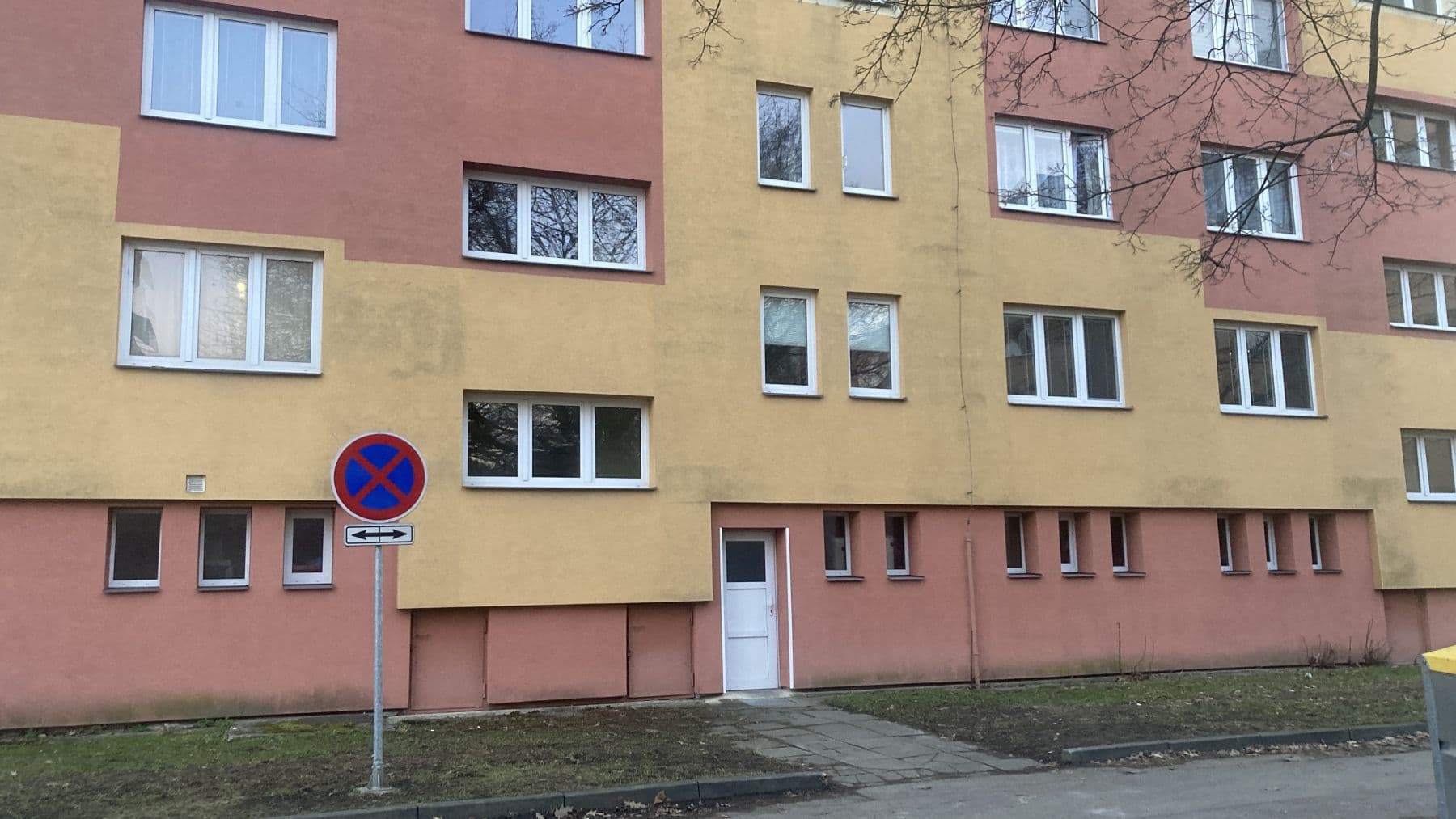 Prodej bytu 2+1 50 m², L. M. Pařízka, České Budějovice, Jihočeský kraj Prodej bytu 2+1 50 m², L. M. Pařízka, České Budějovice, Jihočeský kraj