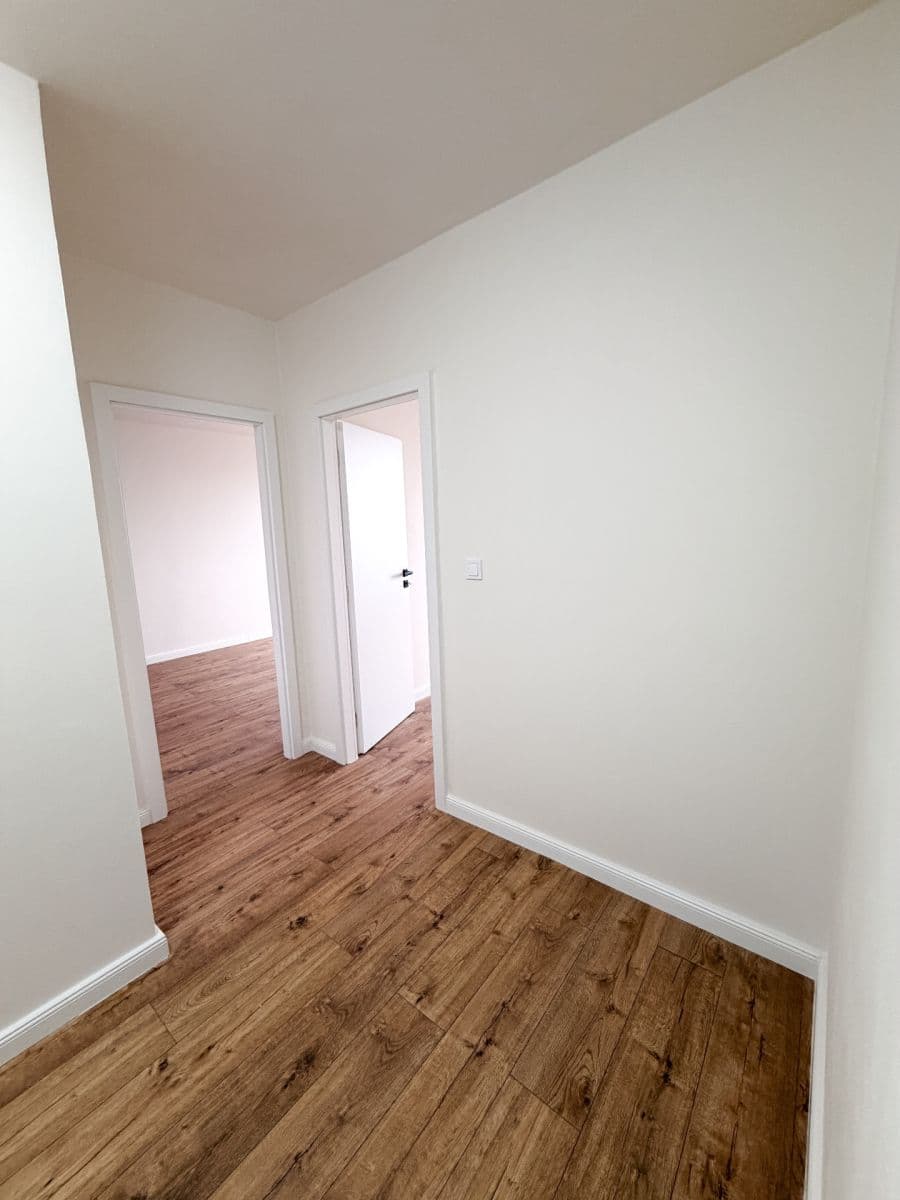 Prodej bytu 2+kk 44 m², Švehlova, Praha, Praha Prodej bytu 2+kk 44 m², Švehlova, Praha, Praha
