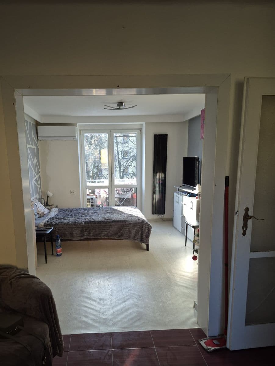 Prodej bytu 2+1 53 m², Helsinská, Kladno, Středočeský kraj Prodej bytu 2+1 53 m², Helsinská, Kladno, Středočeský kraj