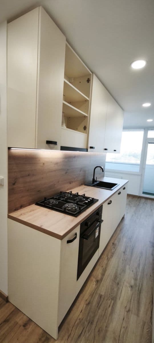 Pronájem bytu 3+1 75 m², Hoření, Ústí nad Labem, Ústecký kraj Pronájem bytu 3+1 75 m², Hoření, Ústí nad Labem, Ústecký kraj