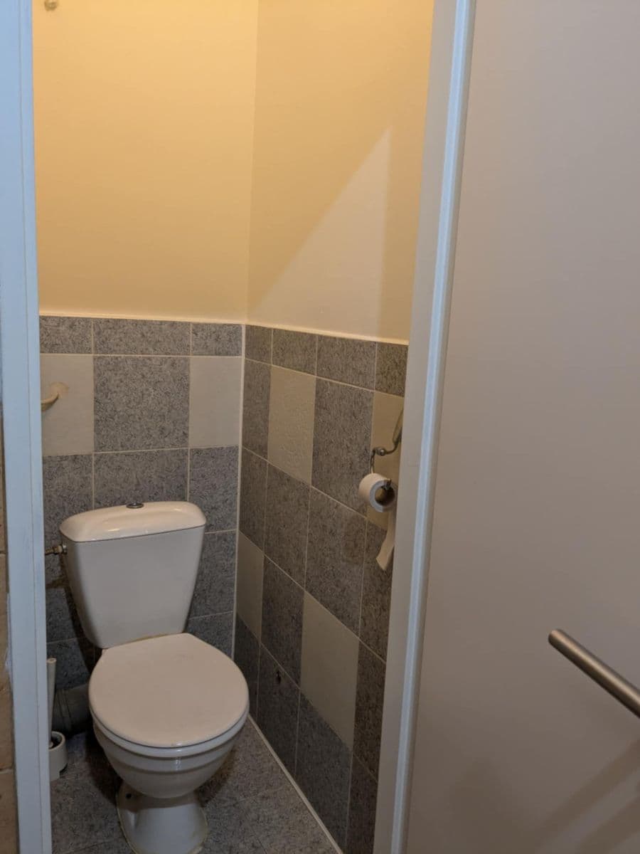 Pronájem bytu 2+1 50 m², Žerotínova, Praha, Praha Pronájem bytu 2+1 50 m², Žerotínova, Praha, Praha