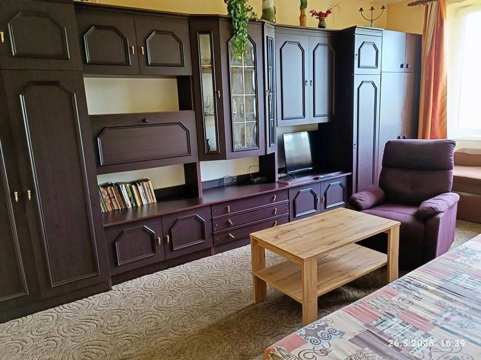 Pronájem bytu 1+1 27 m², Záhumení, Brumov-Bylnice, Zlínský kraj Pronájem bytu 1+1 27 m², Záhumení, Brumov-Bylnice, Zlínský kraj