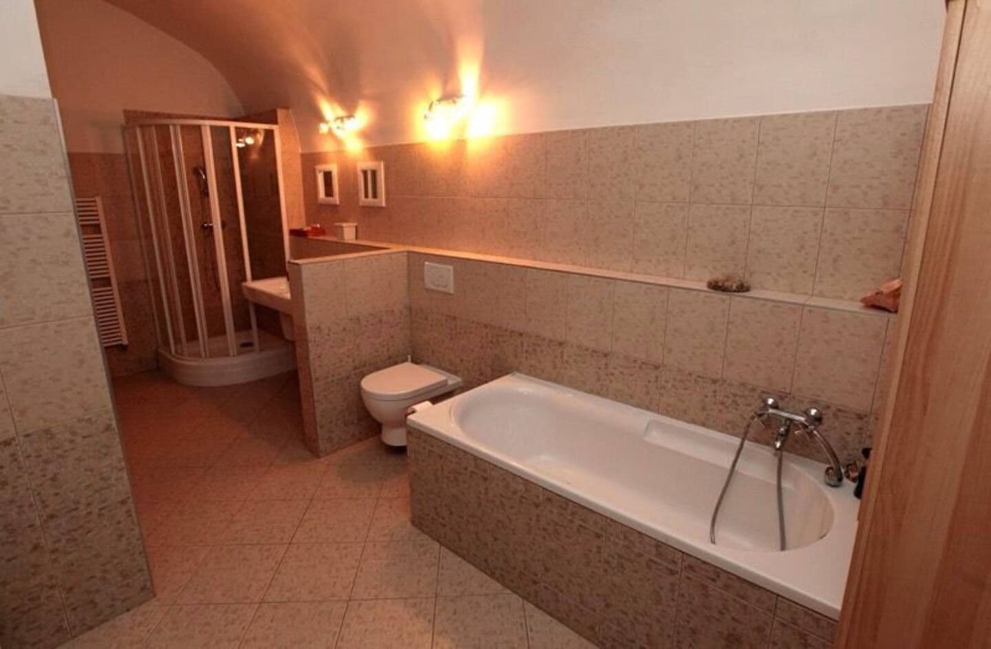 Pronájem bytu 130 m², Mostecká, Praha, Praha Pronájem bytu 130 m², Mostecká, Praha, Praha