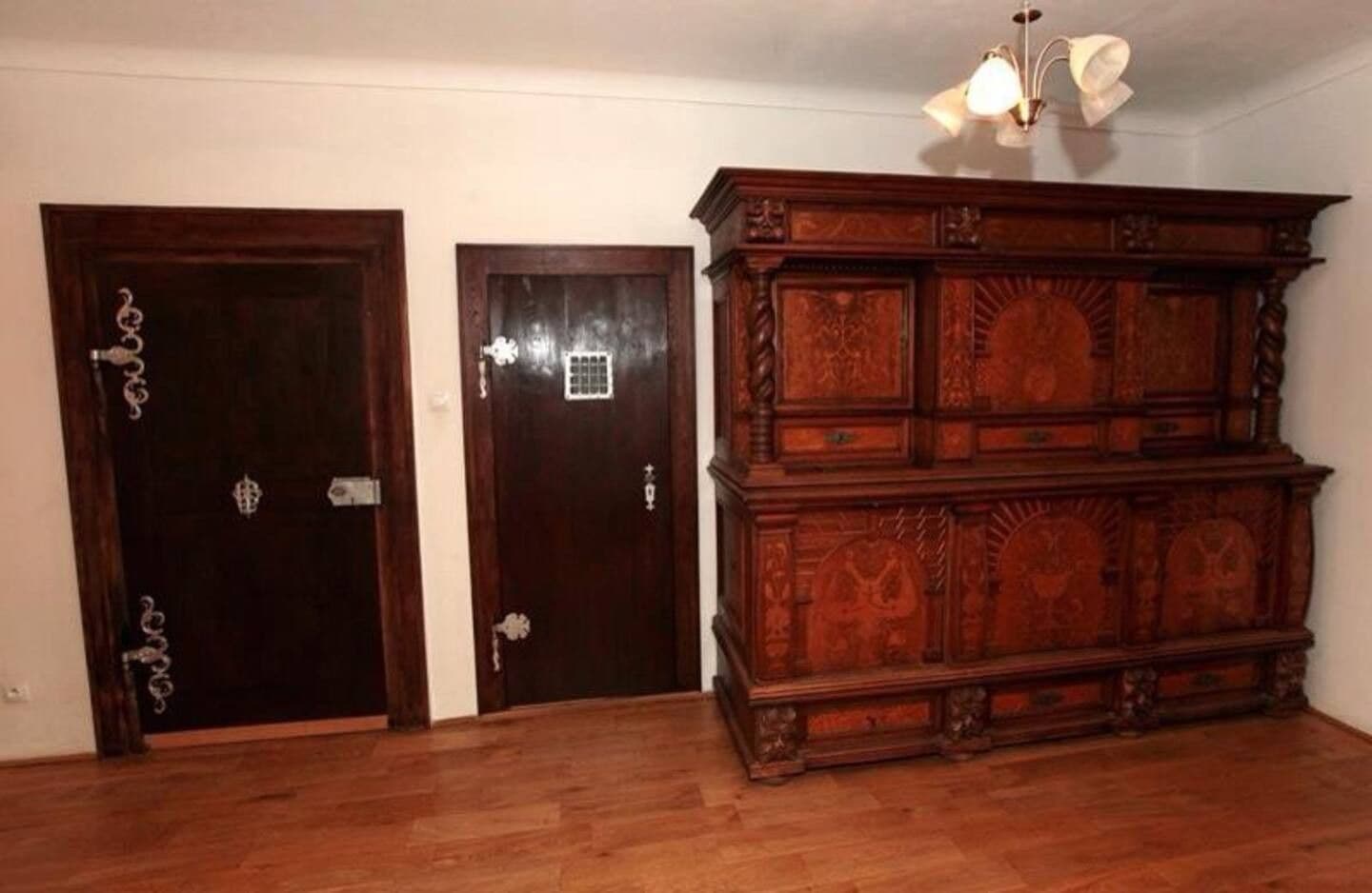 Pronájem bytu 130 m², Mostecká, Praha, Praha Pronájem bytu 130 m², Mostecká, Praha, Praha