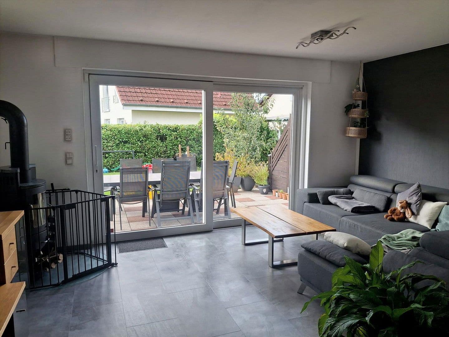 Prodej domu 108 m², pozemek 202 m², Hagen, Severní Porýní-Vestfálsko Prodej domu 108 m², pozemek 202 m², Hagen, Severní Porýní-Vestfálsko