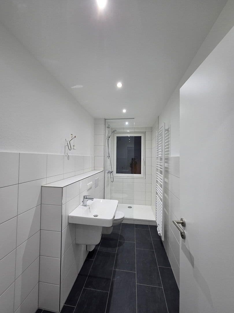 Pronájem bytu 3+1 70 m², Giesen, Dolní Sasko Pronájem bytu 3+1 70 m², Giesen, Dolní Sasko