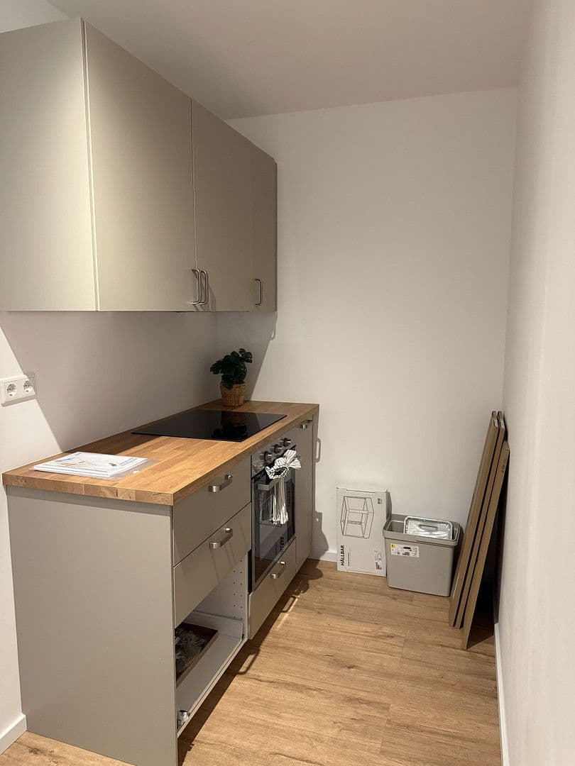 Pronájem bytu 12 m², Harsdörfferstraße 18, Nürnberg, Bavorsko Pronájem bytu 12 m², Harsdörfferstraße 18, Nürnberg, Bavorsko