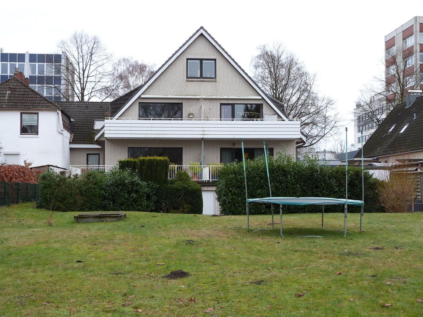 Prodej domu 455 m², pozemek 1.394 m², Hamburg, Hamburg Prodej domu 455 m², pozemek 1.394 m², Hamburg, Hamburg