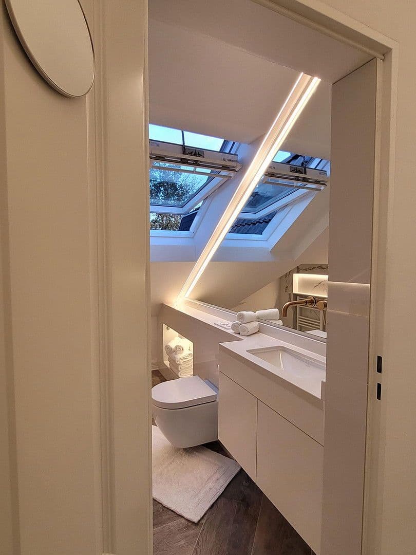 Prodej bytu 3+kk 88 m², Bonn, Severní Porýní-Vestfálsko Prodej bytu 3+kk 88 m², Bonn, Severní Porýní-Vestfálsko