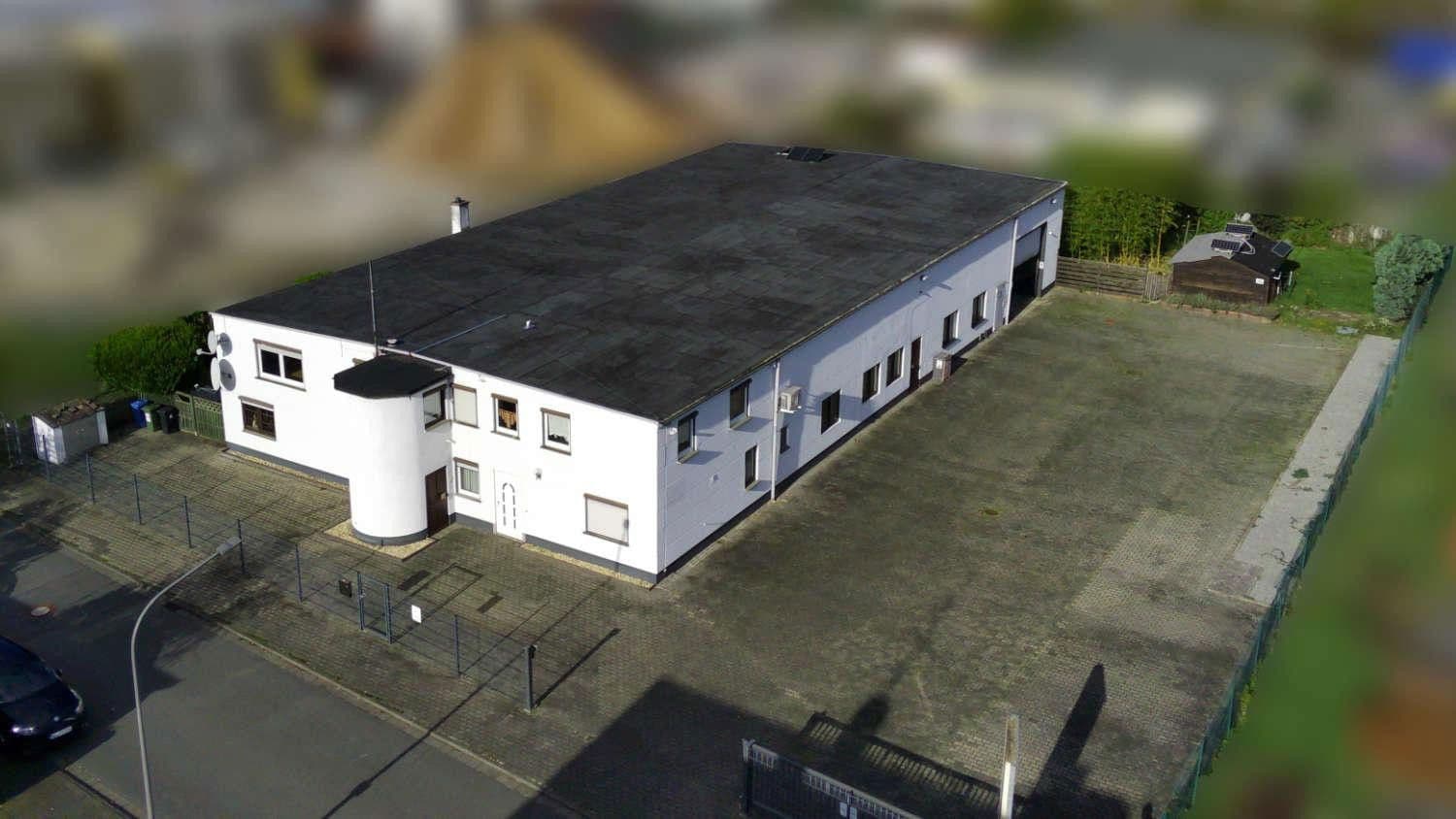 Prodej nebytového prostoru 2.000 m², Dieburg, Hessen Prodej nebytového prostoru 2.000 m², Dieburg, Hessen