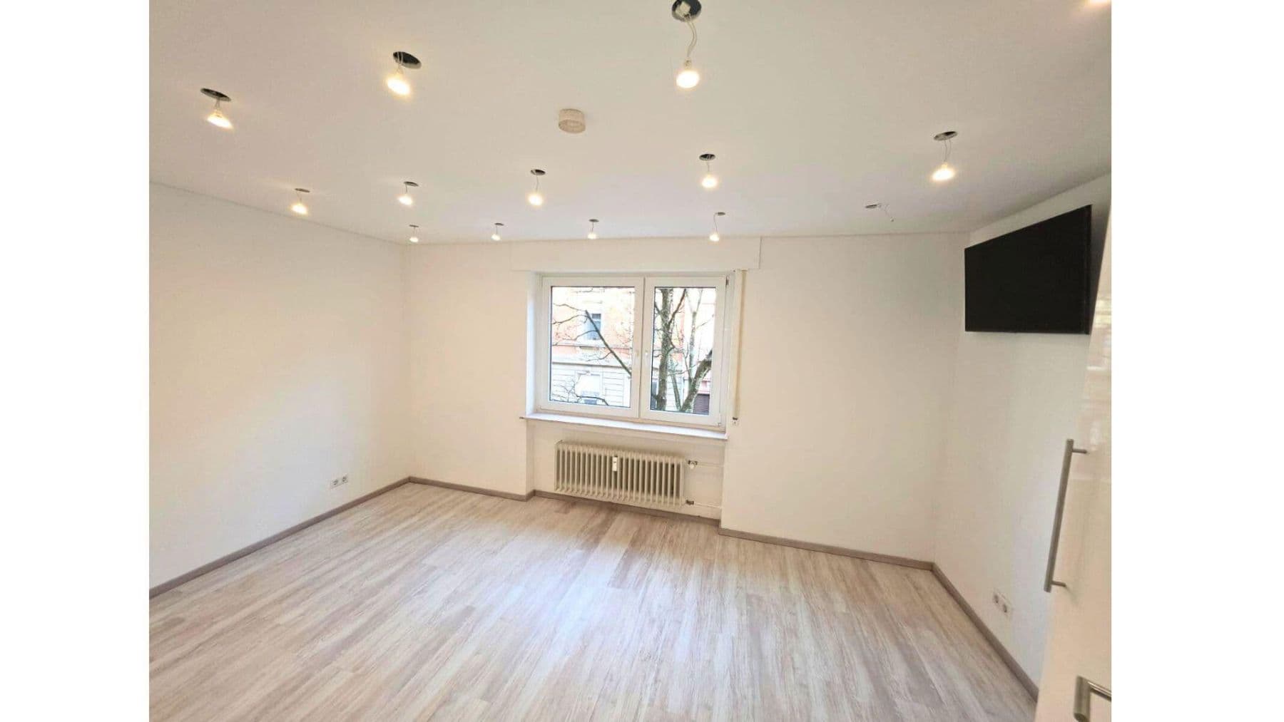 Prodej bytu 3+1 81 m², Scheffelstr. 46, Karlsruhe, Bádensko-Württembersko Prodej bytu 3+1 81 m², Scheffelstr. 46, Karlsruhe, Bádensko-Württembersko