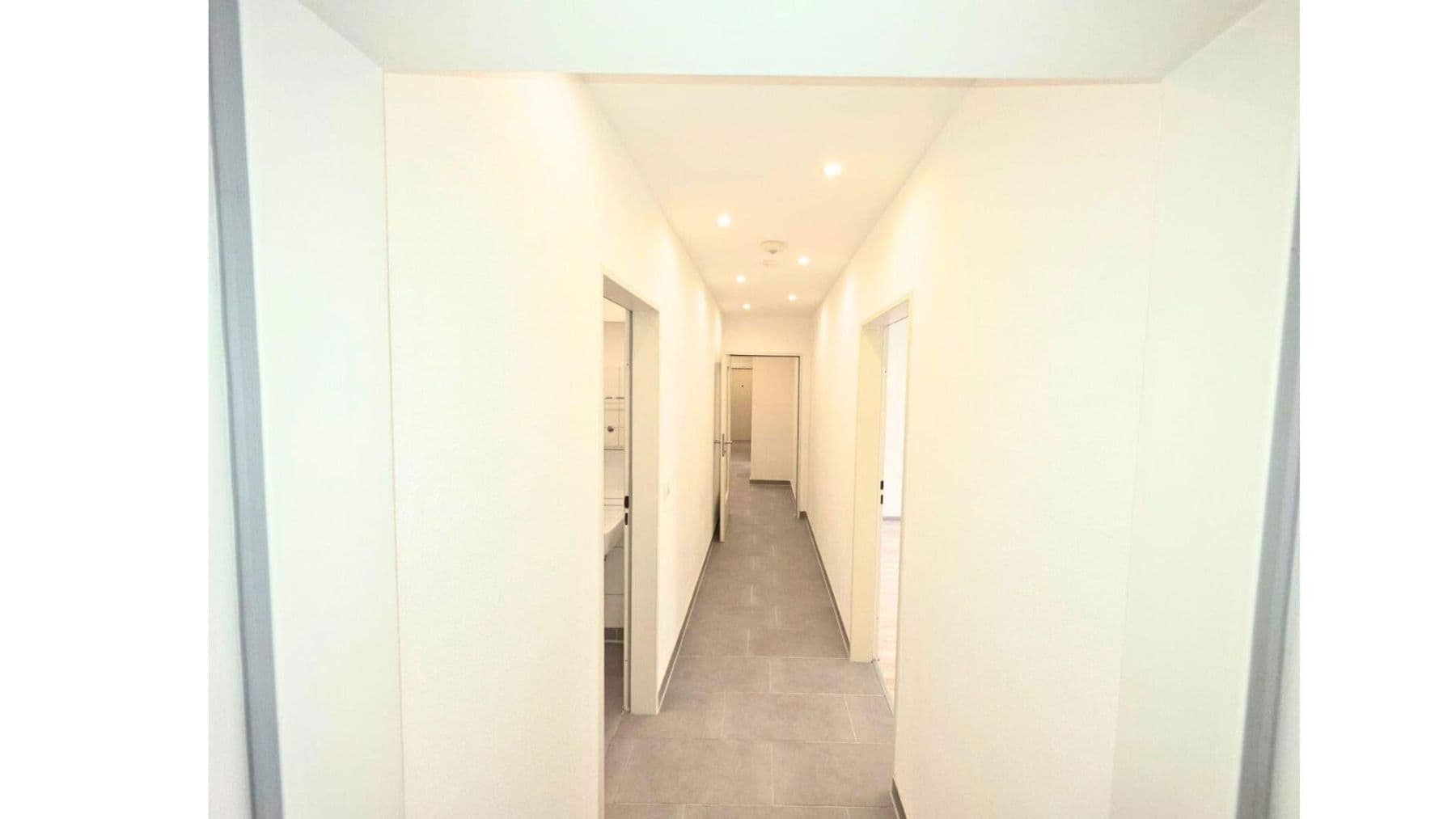 Prodej bytu 3+1 81 m², Scheffelstr. 46, Karlsruhe, Bádensko-Württembersko Prodej bytu 3+1 81 m², Scheffelstr. 46, Karlsruhe, Bádensko-Württembersko