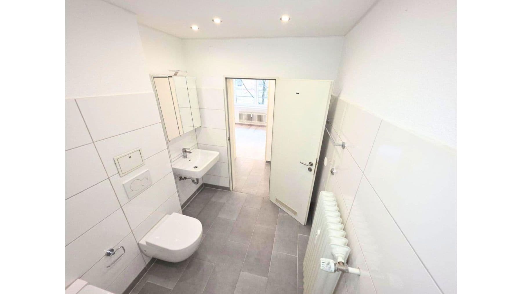 Prodej bytu 3+1 81 m², Scheffelstr. 46, Karlsruhe, Bádensko-Württembersko Prodej bytu 3+1 81 m², Scheffelstr. 46, Karlsruhe, Bádensko-Württembersko