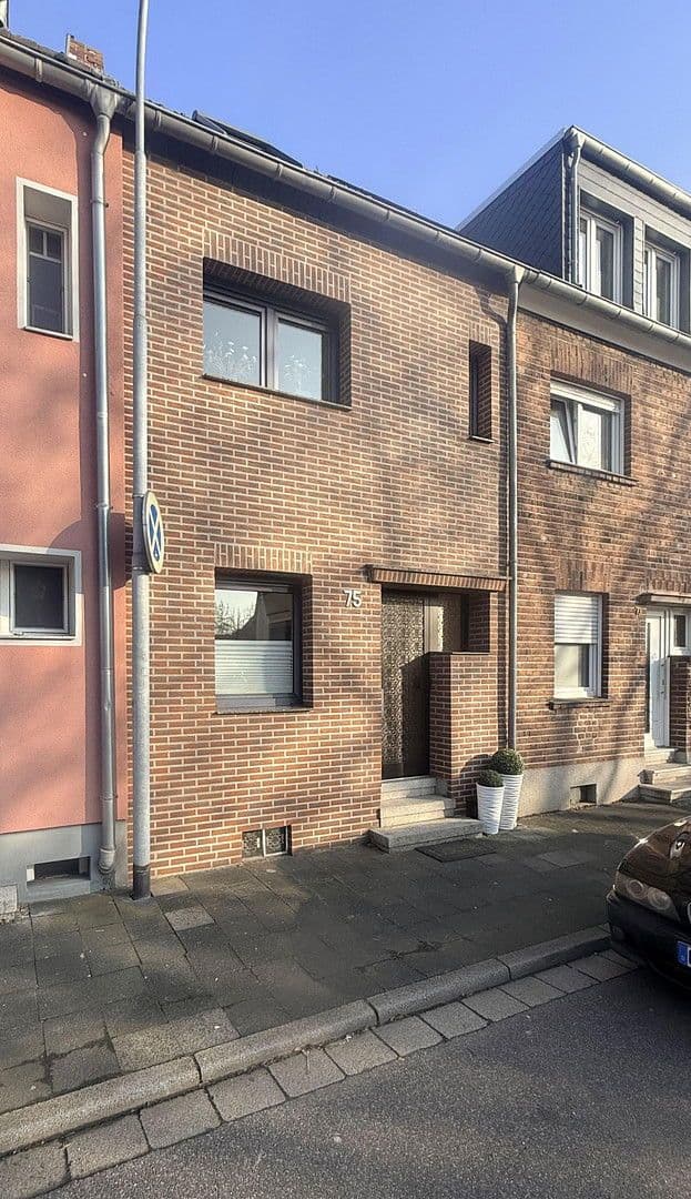 Prodej domu 97 m², pozemek 155 m², Tönisvorst, Severní Porýní-Vestfálsko Prodej domu 97 m², pozemek 155 m², Tönisvorst, Severní Porýní-Vestfálsko