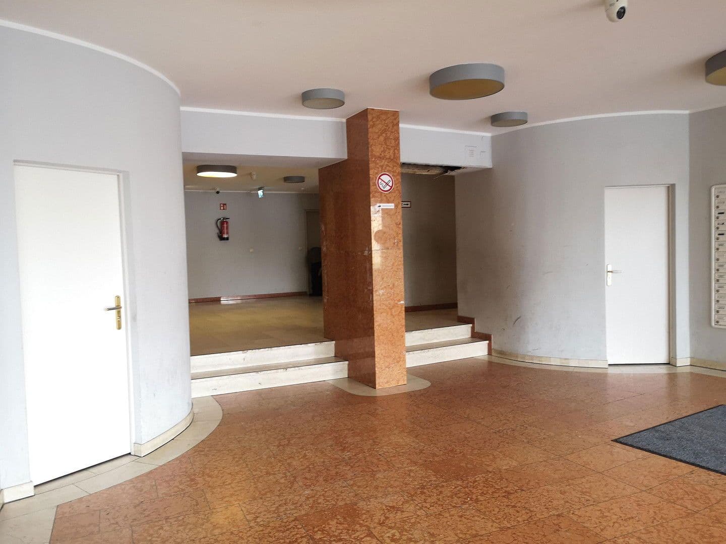 Pronájem bytu 1+1 22 m², Motorstraße 61, München, Bavorsko Pronájem bytu 1+1 22 m², Motorstraße 61, München, Bavorsko