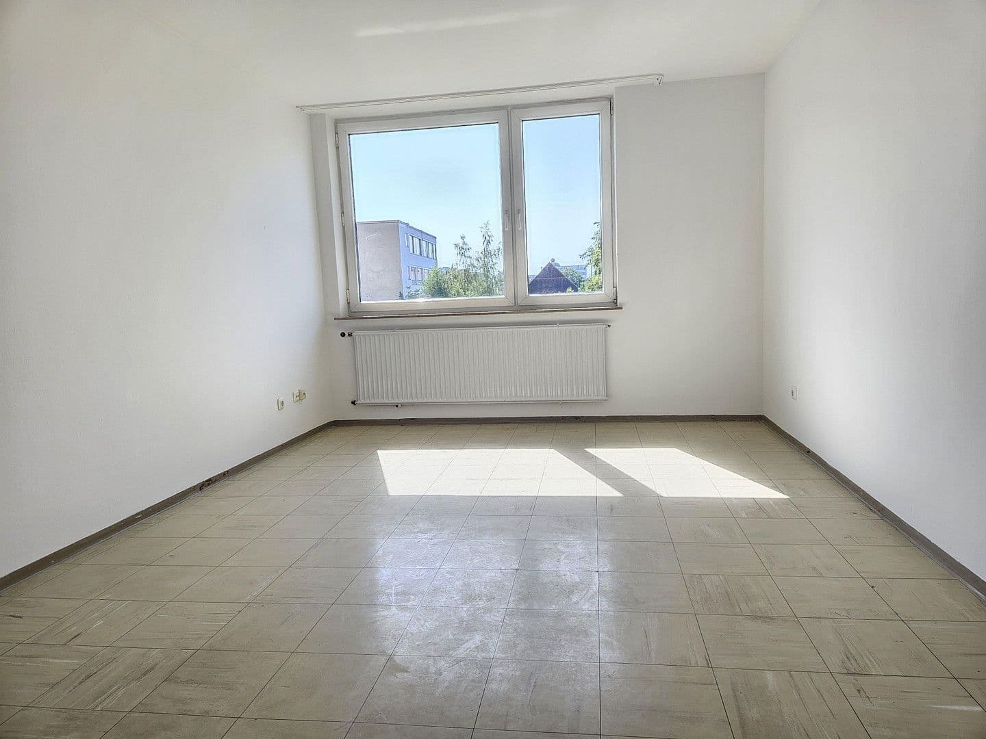 Pronájem bytu 1+1 22 m², Motorstraße 61, München, Bavorsko Pronájem bytu 1+1 22 m², Motorstraße 61, München, Bavorsko