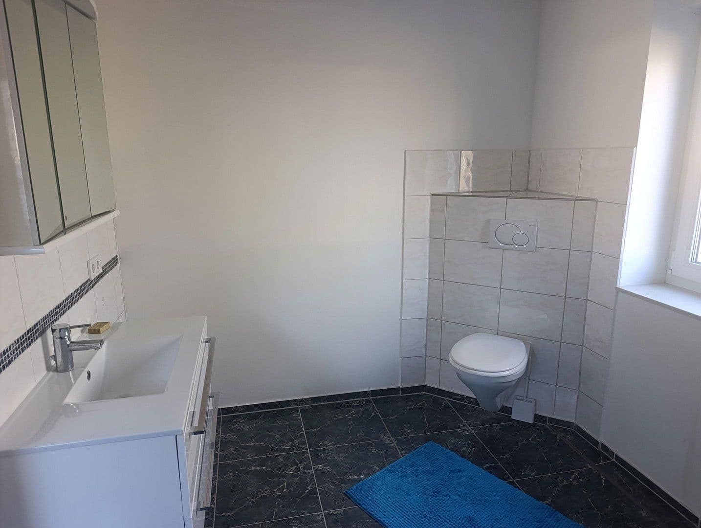 Prodej domu 203 m², pozemek 601 m², Pinneberg, Šlesvicko-Holštýnsko Prodej domu 203 m², pozemek 601 m², Pinneberg, Šlesvicko-Holštýnsko