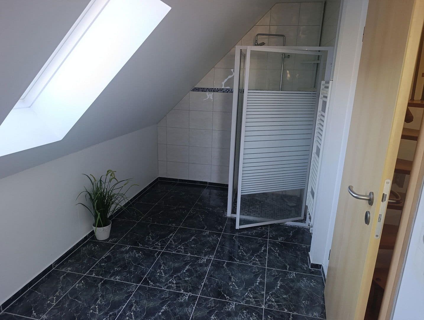 Prodej domu 203 m², pozemek 601 m², Pinneberg, Šlesvicko-Holštýnsko Prodej domu 203 m², pozemek 601 m², Pinneberg, Šlesvicko-Holštýnsko