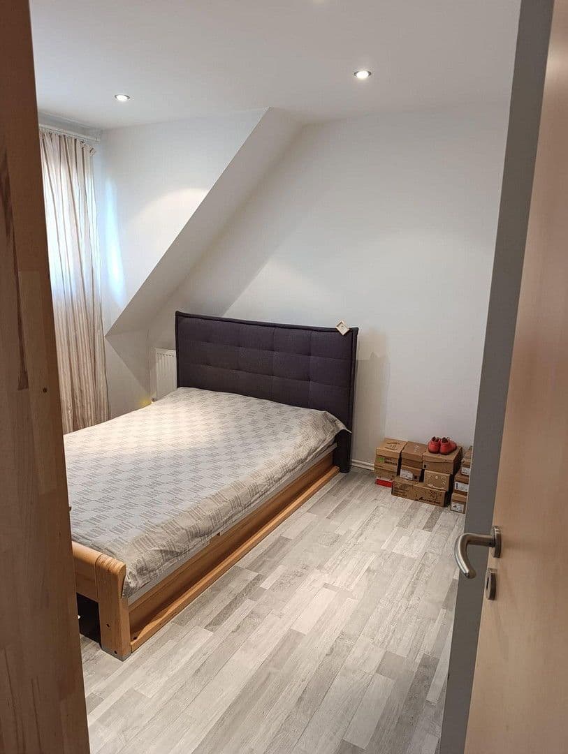 Prodej domu 203 m², pozemek 601 m², Pinneberg, Šlesvicko-Holštýnsko Prodej domu 203 m², pozemek 601 m², Pinneberg, Šlesvicko-Holštýnsko