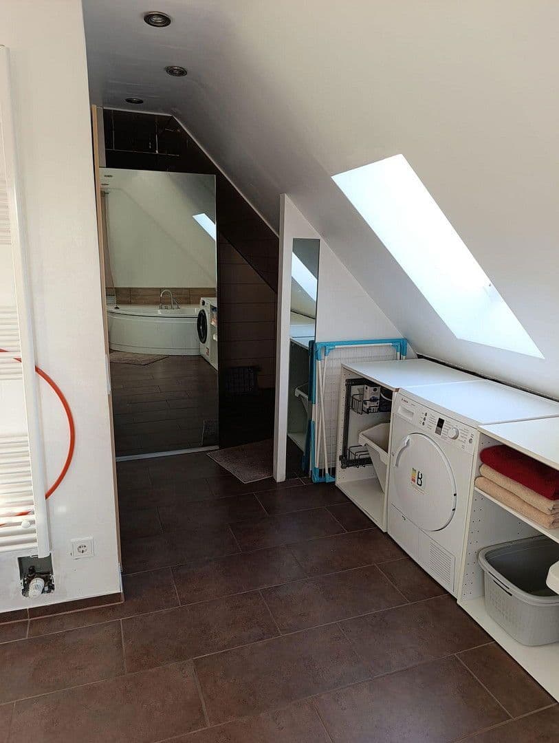 Prodej domu 203 m², pozemek 601 m², Pinneberg, Šlesvicko-Holštýnsko Prodej domu 203 m², pozemek 601 m², Pinneberg, Šlesvicko-Holštýnsko