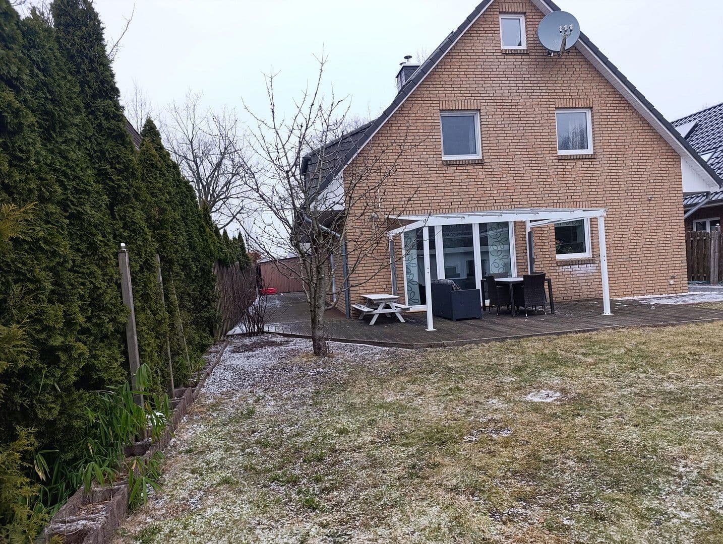 Prodej domu 203 m², pozemek 601 m², Pinneberg, Šlesvicko-Holštýnsko Prodej domu 203 m², pozemek 601 m², Pinneberg, Šlesvicko-Holštýnsko