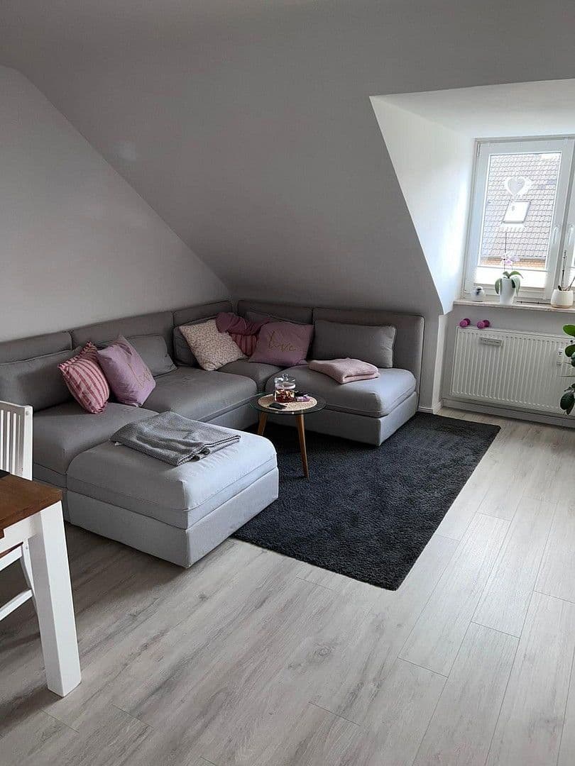 Pronájem bytu 3+1 63 m², Am Seeth 24, Uetersen, Šlesvicko-Holštýnsko Pronájem bytu 3+1 63 m², Am Seeth 24, Uetersen, Šlesvicko-Holštýnsko