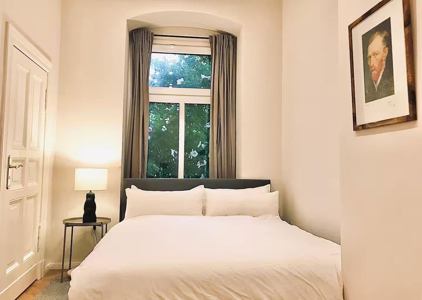 Pronájem bytu 4+1 102 m², Herderstraße 5, Berlin, Berlín Pronájem bytu 4+1 102 m², Herderstraße 5, Berlin, Berlín