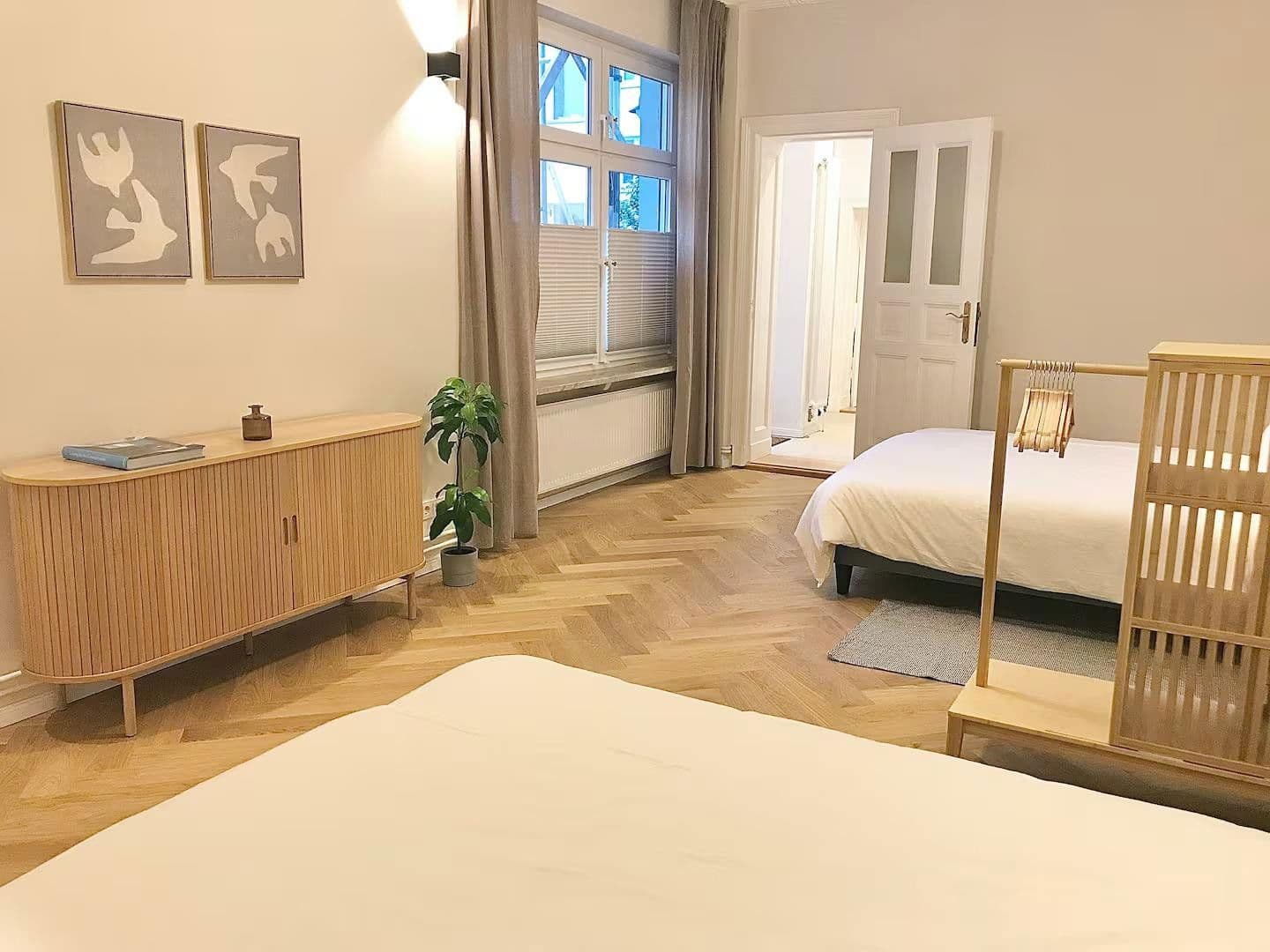 Pronájem bytu 4+1 102 m², Herderstraße 5, Berlin, Berlín Pronájem bytu 4+1 102 m², Herderstraße 5, Berlin, Berlín