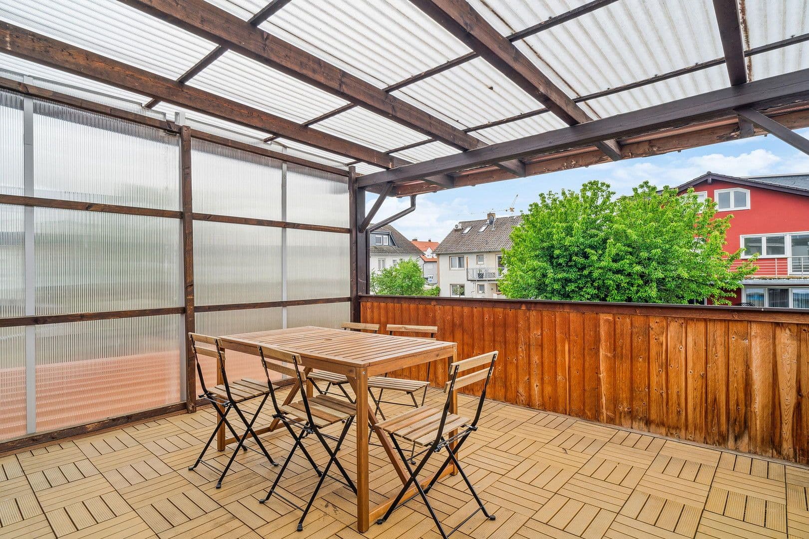 Prodej domu 150 m², pozemek 575 m², Riedstraße 13, Groß-Gerau, Hessen Prodej domu 150 m², pozemek 575 m², Riedstraße 13, Groß-Gerau, Hessen