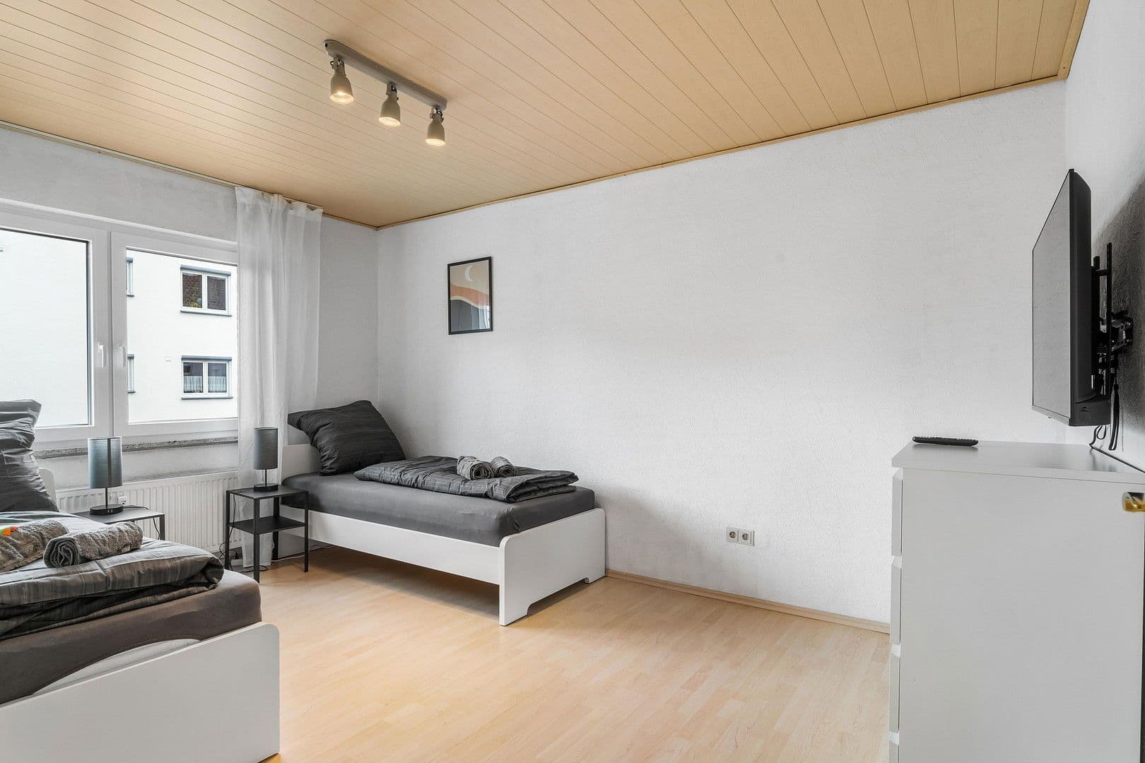 Prodej domu 150 m², pozemek 575 m², Riedstraße 13, Groß-Gerau, Hessen Prodej domu 150 m², pozemek 575 m², Riedstraße 13, Groß-Gerau, Hessen