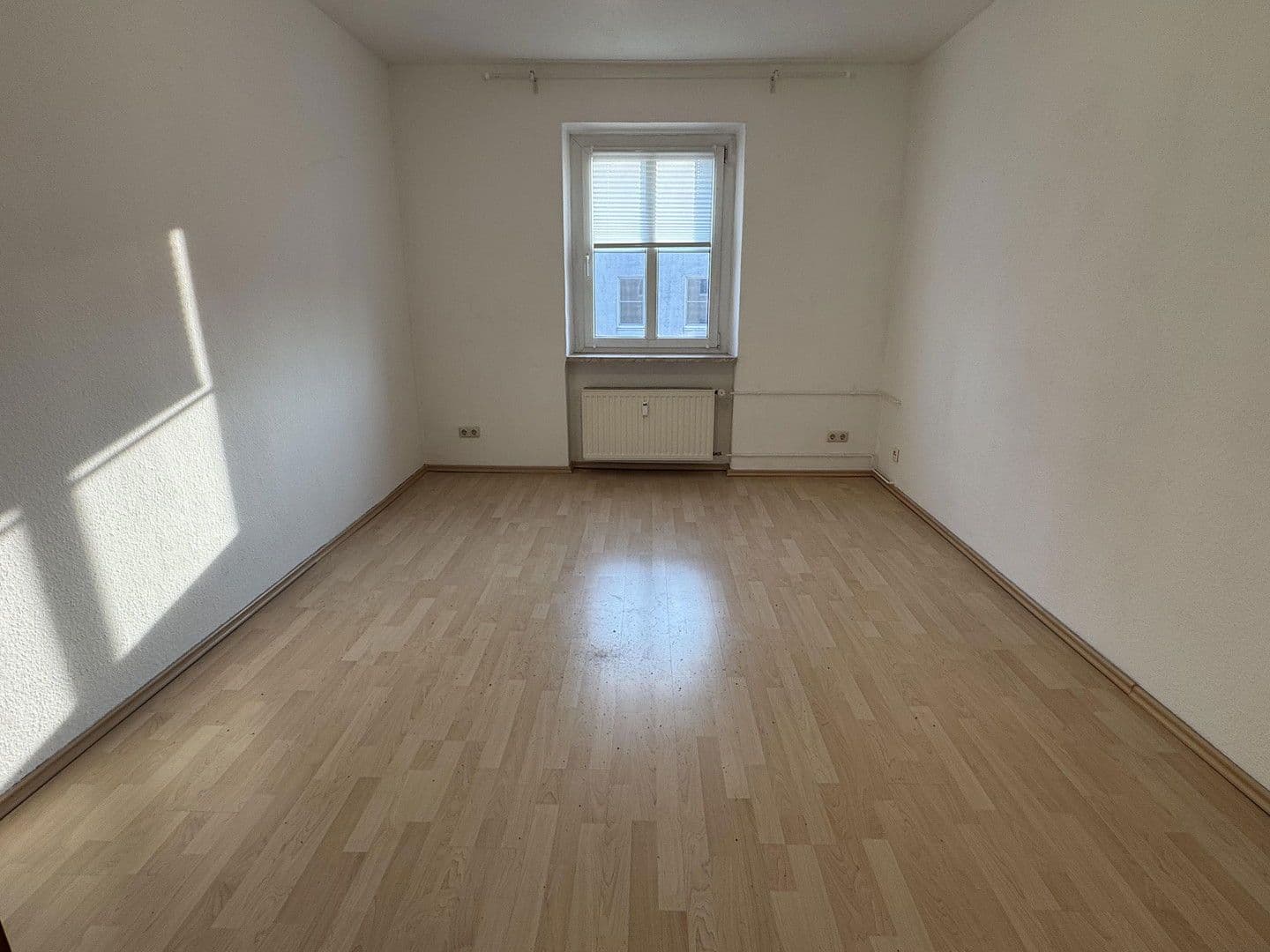 Pronájem bytu 2+1 49 m², Wallstraße 61, Schwerin, Mecklenburg-Vorpommern Pronájem bytu 2+1 49 m², Wallstraße 61, Schwerin, Mecklenburg-Vorpommern