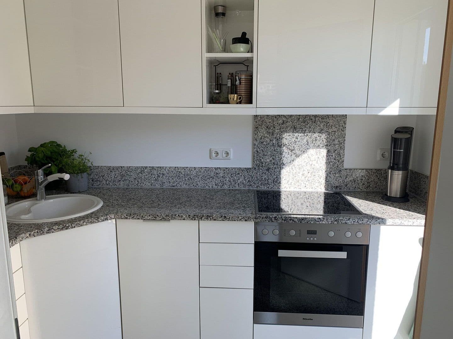 Pronájem bytu 2+1 71 m², Franz Marc Str 1, Puchheim, Bavorsko Pronájem bytu 2+1 71 m², Franz Marc Str 1, Puchheim, Bavorsko