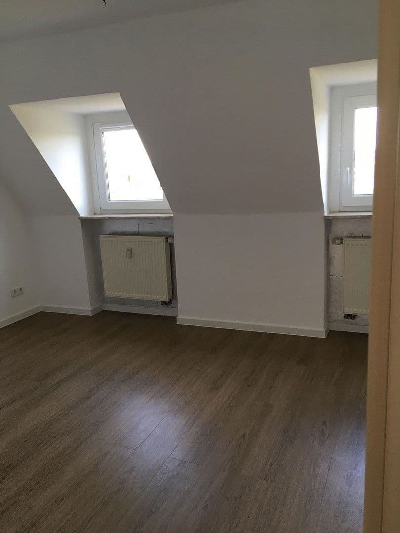 Pronájem bytu 3+1 54 m², Simmern/Hunsrück, Porýní-Falc Pronájem bytu 3+1 54 m², Simmern/Hunsrück, Porýní-Falc