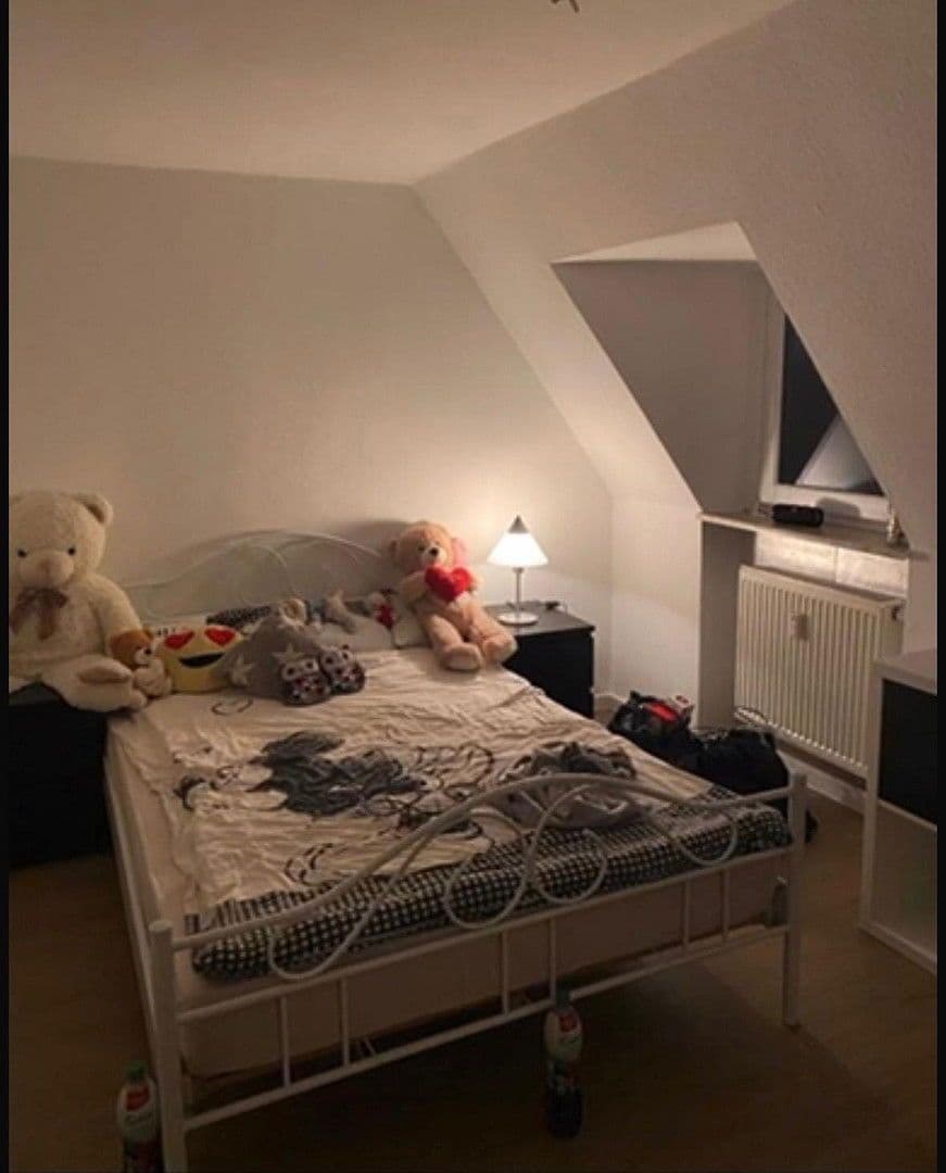 Pronájem bytu 3+1 54 m², Simmern/Hunsrück, Porýní-Falc Pronájem bytu 3+1 54 m², Simmern/Hunsrück, Porýní-Falc