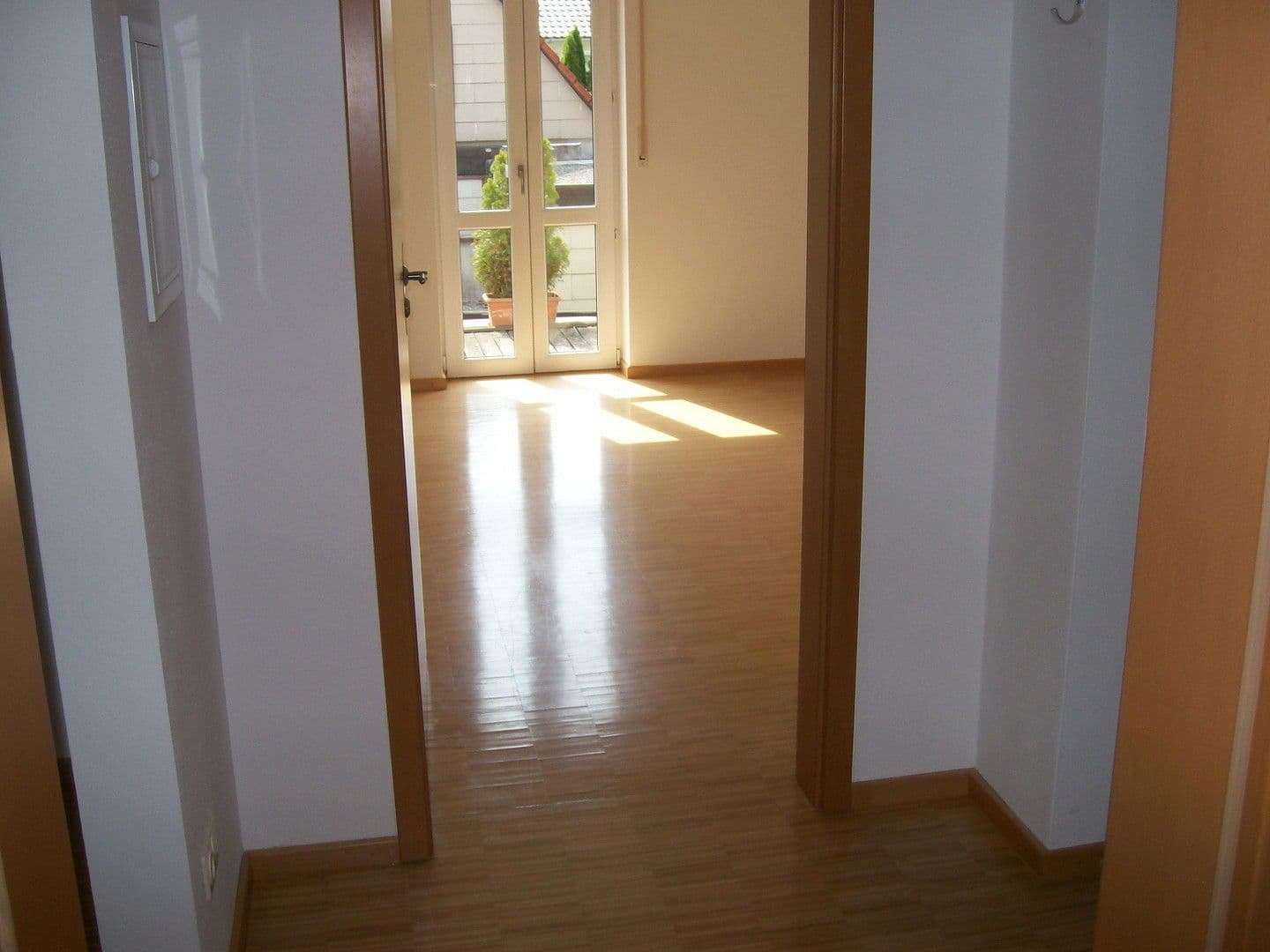 Pronájem bytu 2+1 65 m², Blumenstraße 36, Karlsfeld, Bavorsko Pronájem bytu 2+1 65 m², Blumenstraße 36, Karlsfeld, Bavorsko