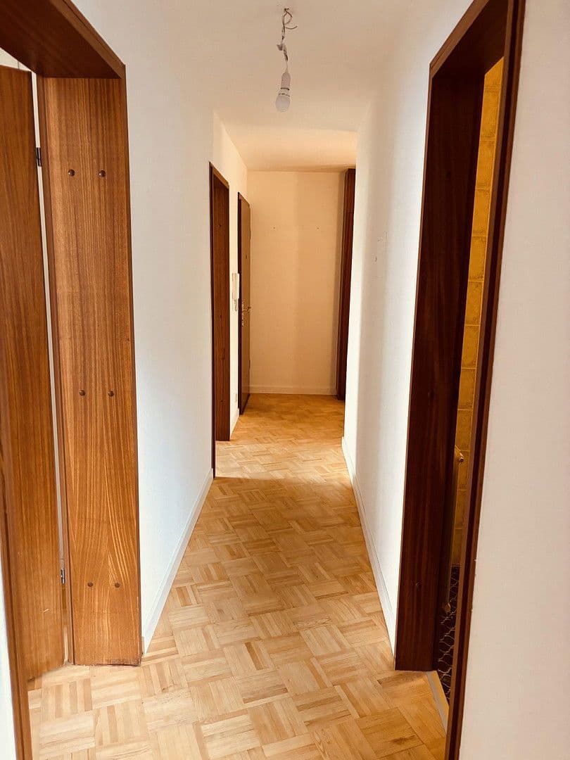 Prodej bytu 3+1 85 m², Schottstraße 6, Stuttgart, Bádensko-Württembersko Prodej bytu 3+1 85 m², Schottstraße 6, Stuttgart, Bádensko-Württembersko
