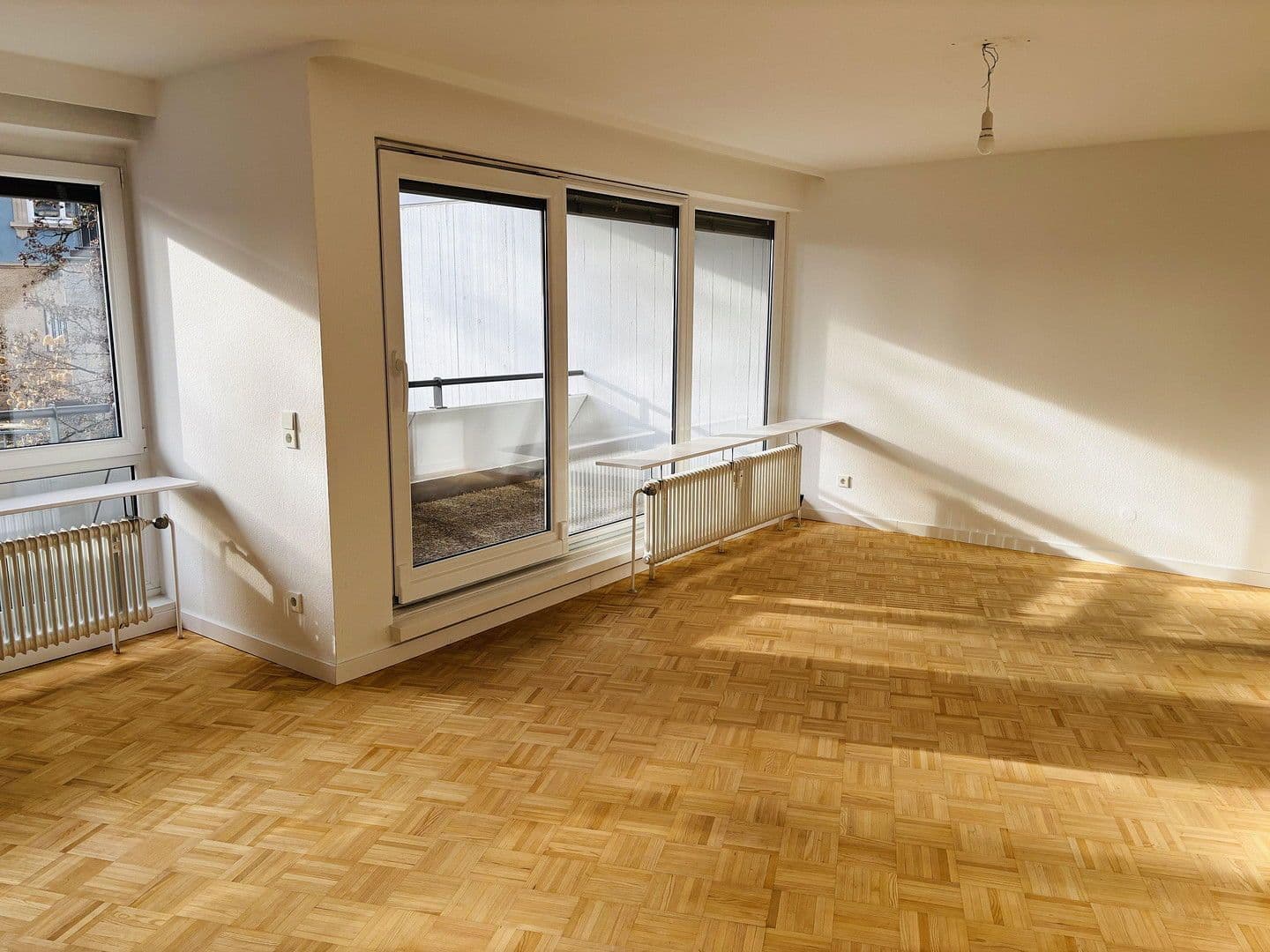 Prodej bytu 3+1 85 m², Schottstraße 6, Stuttgart, Bádensko-Württembersko Prodej bytu 3+1 85 m², Schottstraße 6, Stuttgart, Bádensko-Württembersko