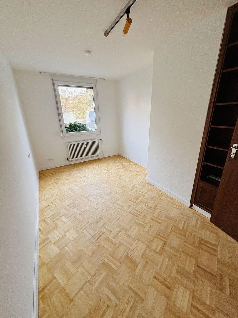 Prodej bytu 3+1 85 m², Schottstraße 6, Stuttgart, Bádensko-Württembersko Prodej bytu 3+1 85 m², Schottstraße 6, Stuttgart, Bádensko-Württembersko