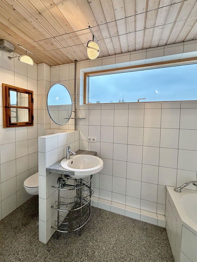 Pronájem bytu 4+1 98 m², Ledergasse 12, Donzdorf, Bádensko-Württembersko Pronájem bytu 4+1 98 m², Ledergasse 12, Donzdorf, Bádensko-Württembersko