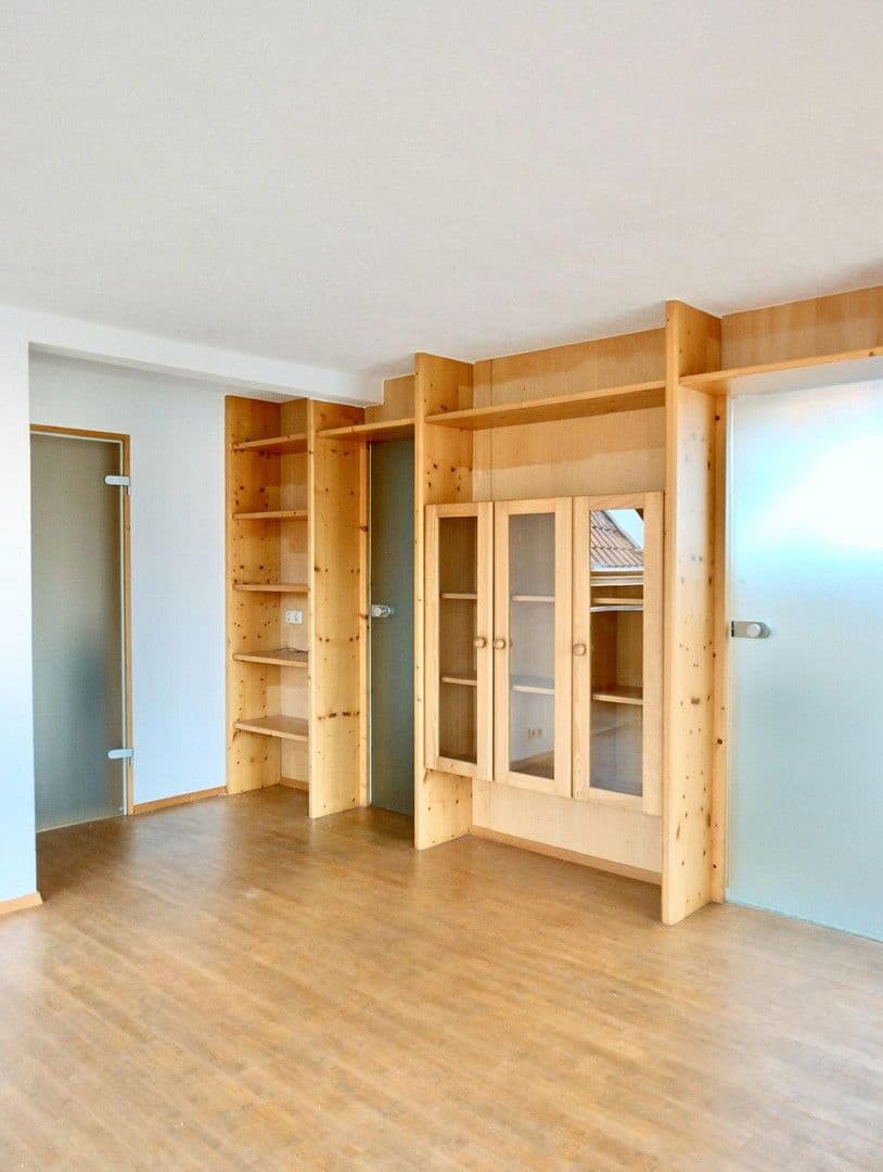 Pronájem bytu 4+1 98 m², Ledergasse 12, Donzdorf, Bádensko-Württembersko Pronájem bytu 4+1 98 m², Ledergasse 12, Donzdorf, Bádensko-Württembersko