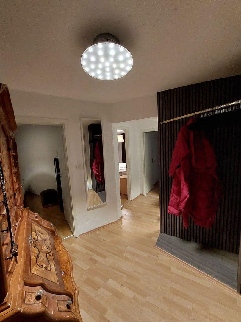 Pronájem bytu 4+1 80 m², Fellbach, Bádensko-Württembersko Pronájem bytu 4+1 80 m², Fellbach, Bádensko-Württembersko