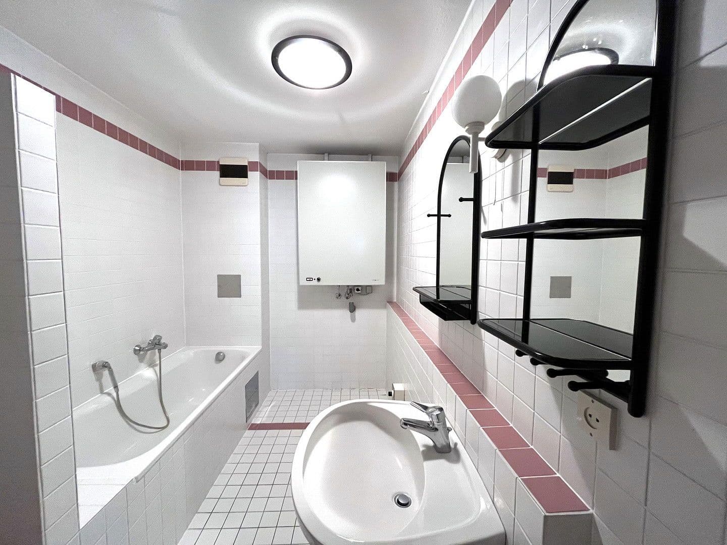 Pronájem bytu 3+1 95 m², Griesingergasse 26, Wien, Wien Pronájem bytu 3+1 95 m², Griesingergasse 26, Wien, Wien