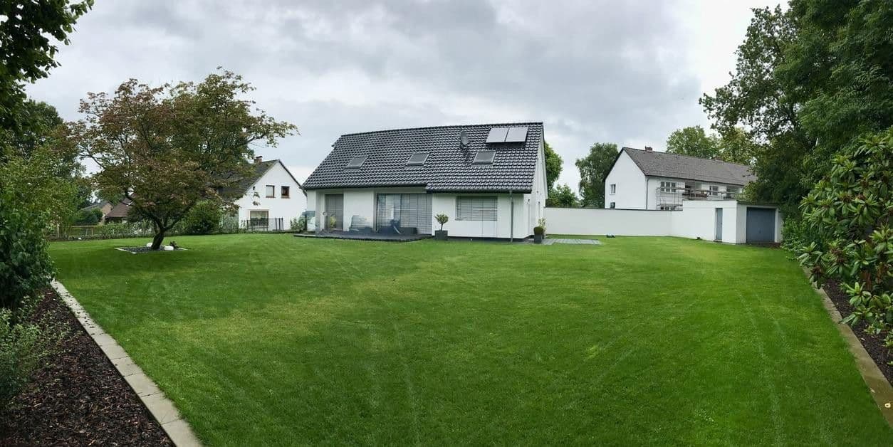 Prodej domu 204 m², pozemek 1.164 m², Wolfsburg, Dolní Sasko Prodej domu 204 m², pozemek 1.164 m², Wolfsburg, Dolní Sasko