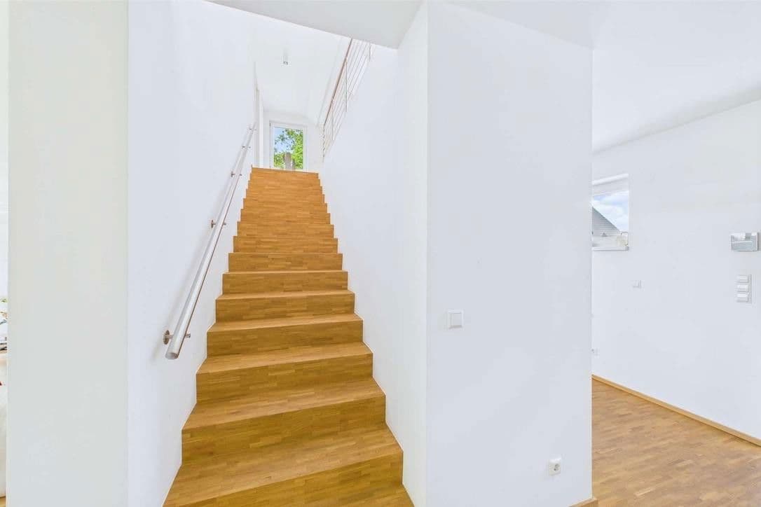 Prodej domu 204 m², pozemek 1.164 m², Wolfsburg, Dolní Sasko Prodej domu 204 m², pozemek 1.164 m², Wolfsburg, Dolní Sasko