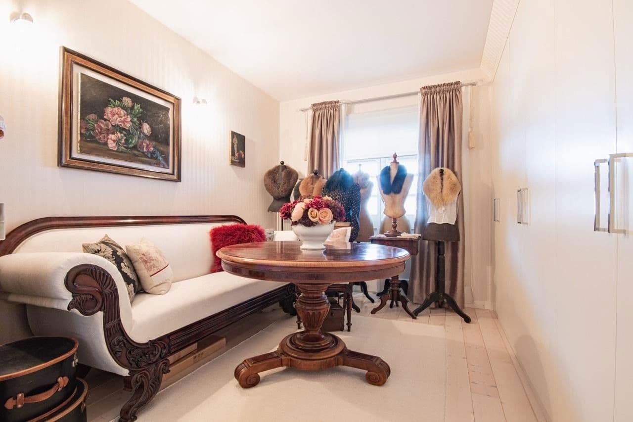 Prodej domu 220 m², pozemek 1.329 m², Stühlingen, Bádensko-Württembersko Prodej domu 220 m², pozemek 1.329 m², Stühlingen, Bádensko-Württembersko