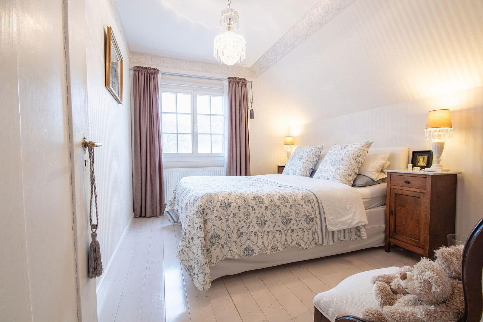 Prodej domu 220 m², pozemek 1.329 m², Stühlingen, Bádensko-Württembersko Prodej domu 220 m², pozemek 1.329 m², Stühlingen, Bádensko-Württembersko