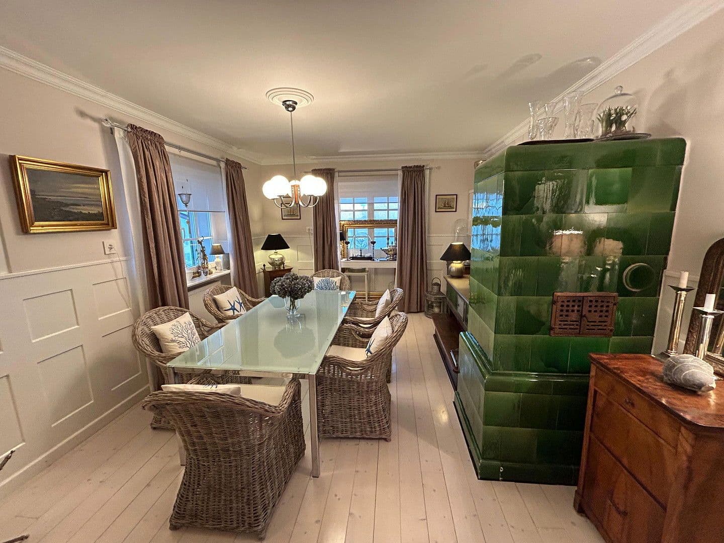 Prodej domu 220 m², pozemek 1.329 m², Stühlingen, Bádensko-Württembersko Prodej domu 220 m², pozemek 1.329 m², Stühlingen, Bádensko-Württembersko