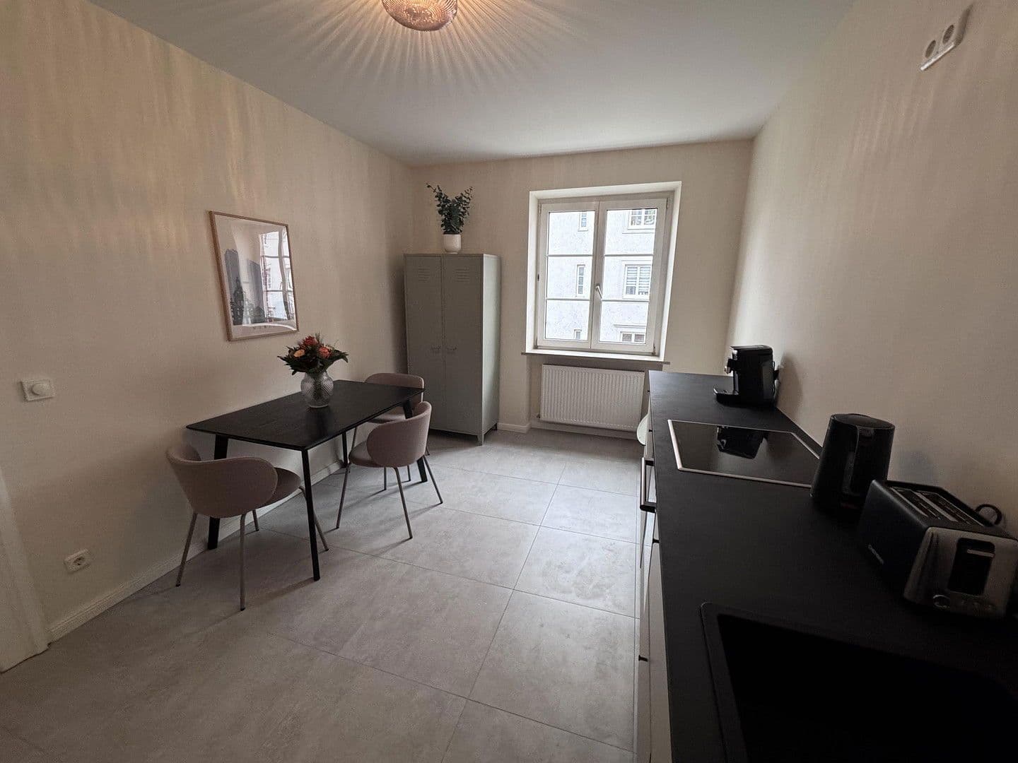 Pronájem bytu 3+1 80 m², Schedelstraße 11, München, Bavorsko Pronájem bytu 3+1 80 m², Schedelstraße 11, München, Bavorsko