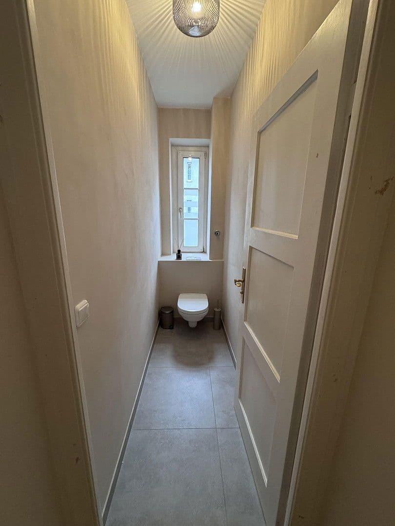 Pronájem bytu 3+1 80 m², Schedelstraße 11, München, Bavorsko Pronájem bytu 3+1 80 m², Schedelstraße 11, München, Bavorsko